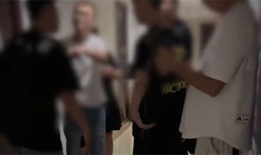 打光屁股的视频,打光屁股视频引发热议